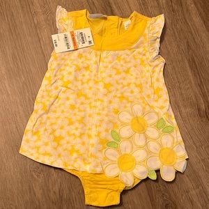 NWT yellow summer 12m baby girl outfit